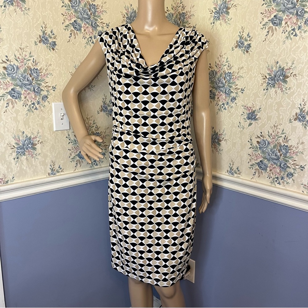 White House Black Market Geometric Print Beige Black Dress, Size 6